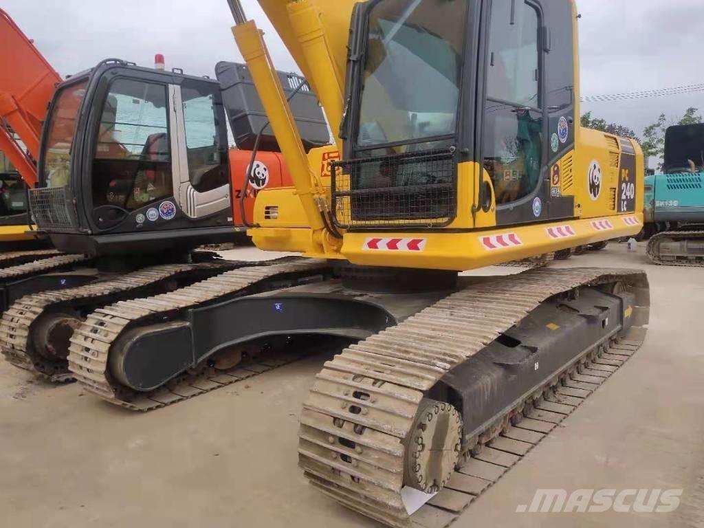 Komatsu PC 240 Roomikekskavaatorid