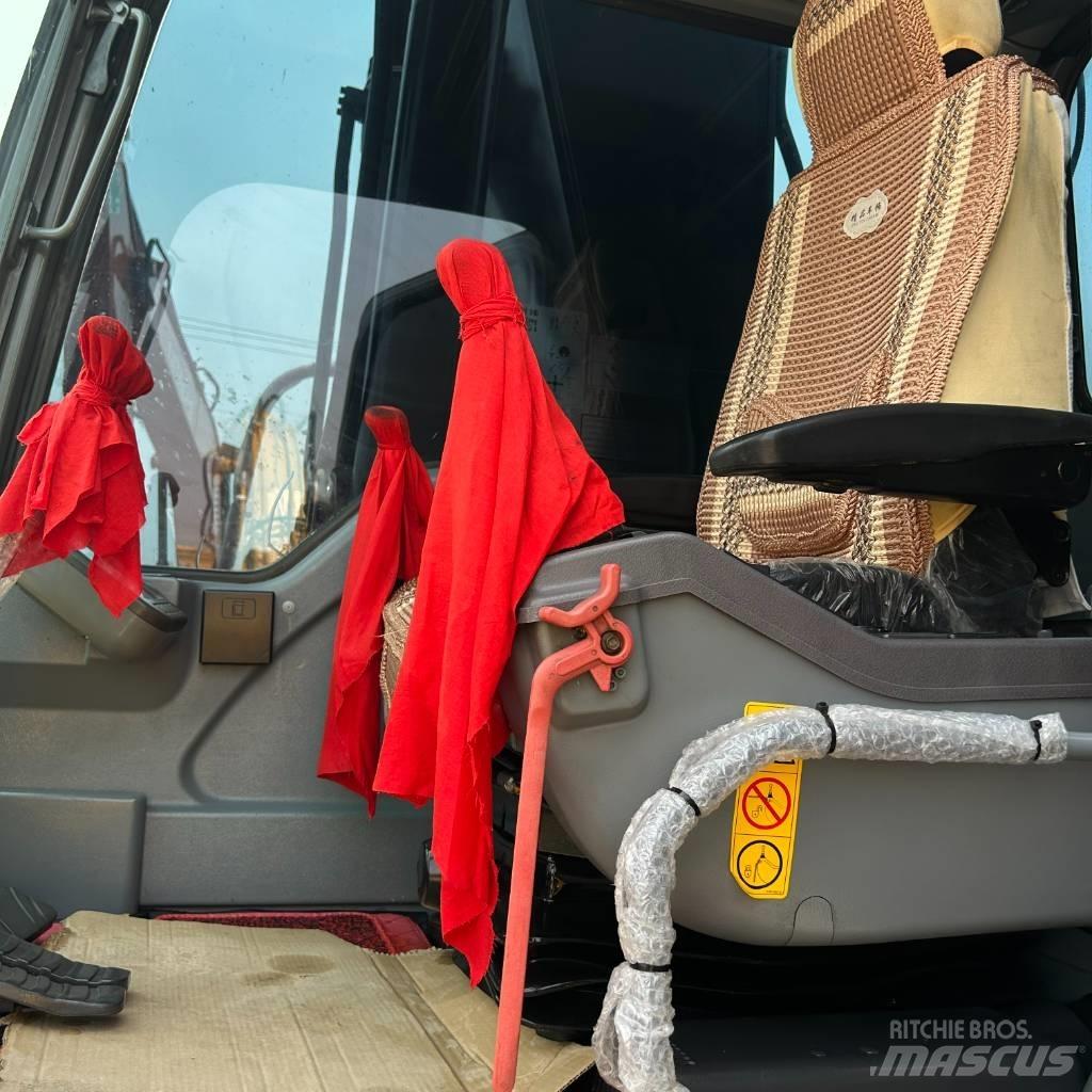 Volvo 290 Roomikekskavaatorid