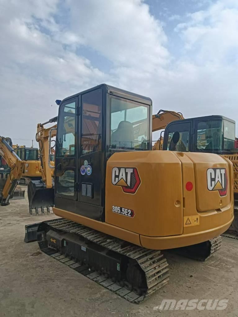 CAT 305.5 Miniekskavaatorid < 7 t