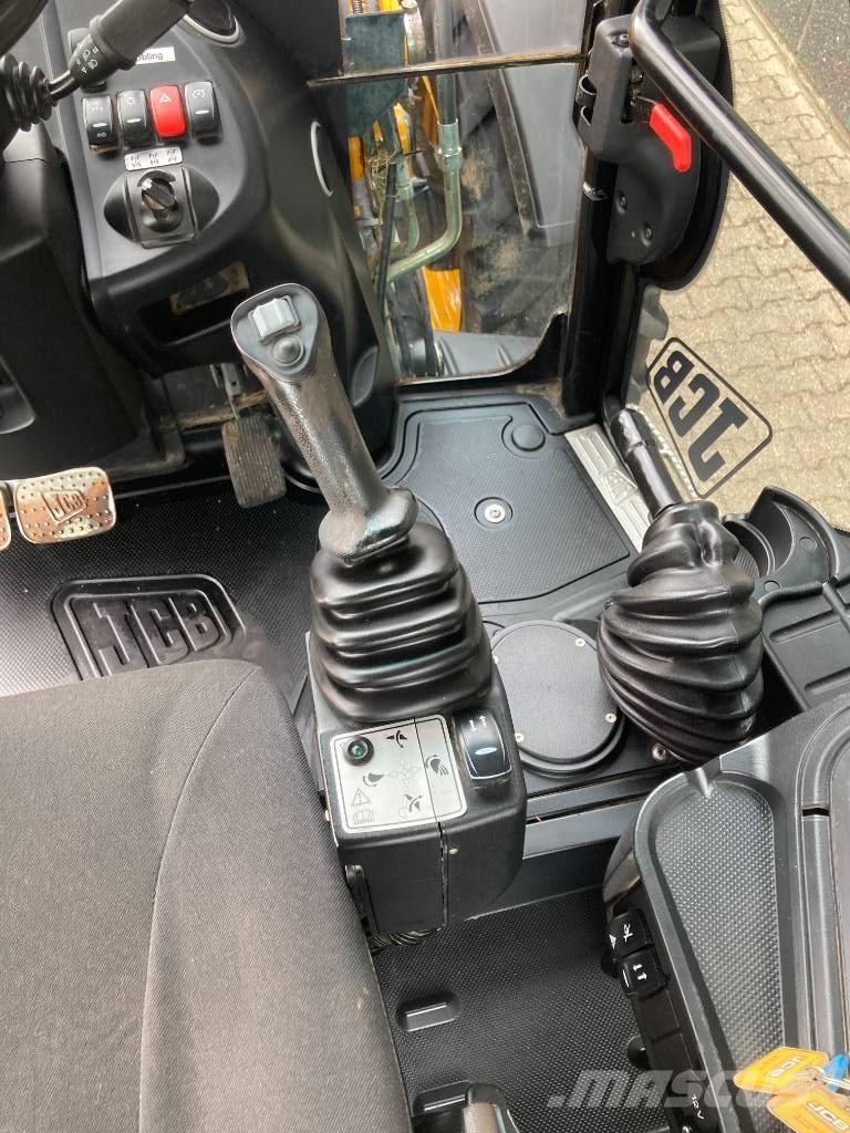 JCB 4 CX Ekskavaatorlaadurid