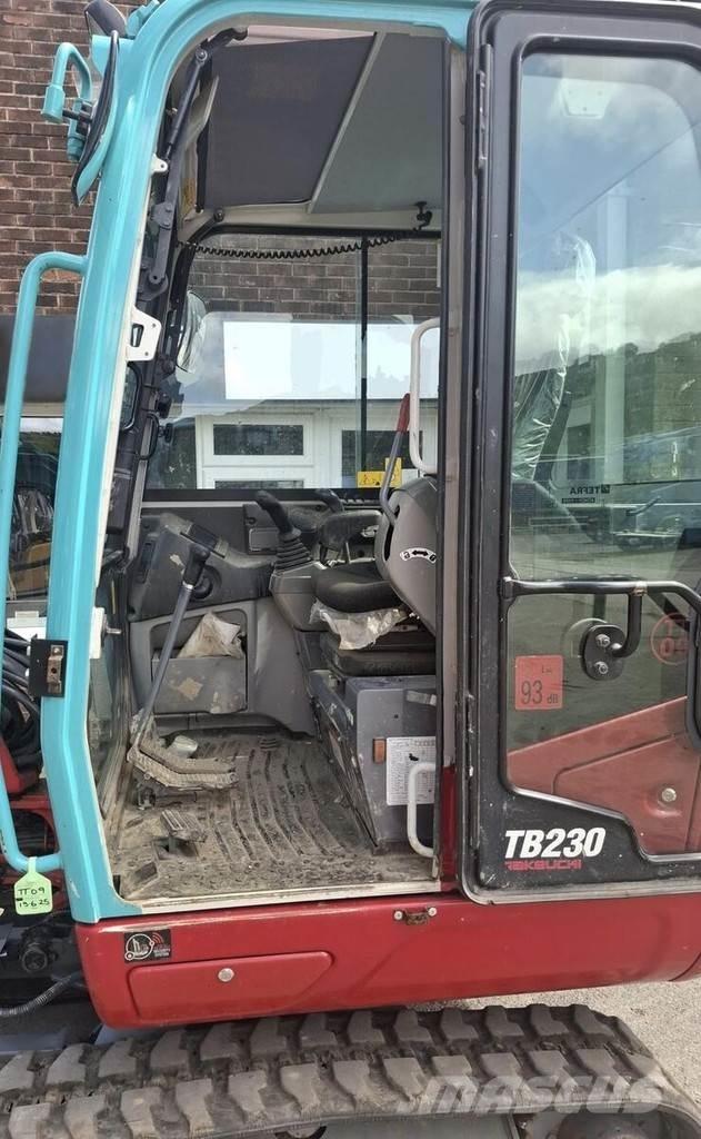 Takeuchi TB230 Miniekskavaatorid < 7 t
