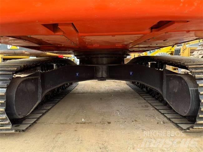 Doosan DX 225 LC Roomikekskavaatorid