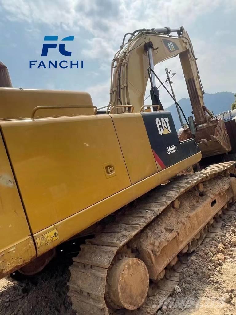 CAT 349 D 2 L Roomikekskavaatorid