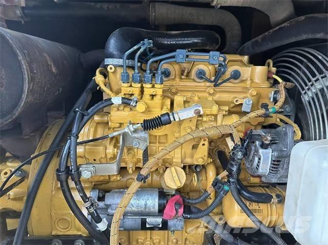 CAT 308E2 Roomikekskavaatorid