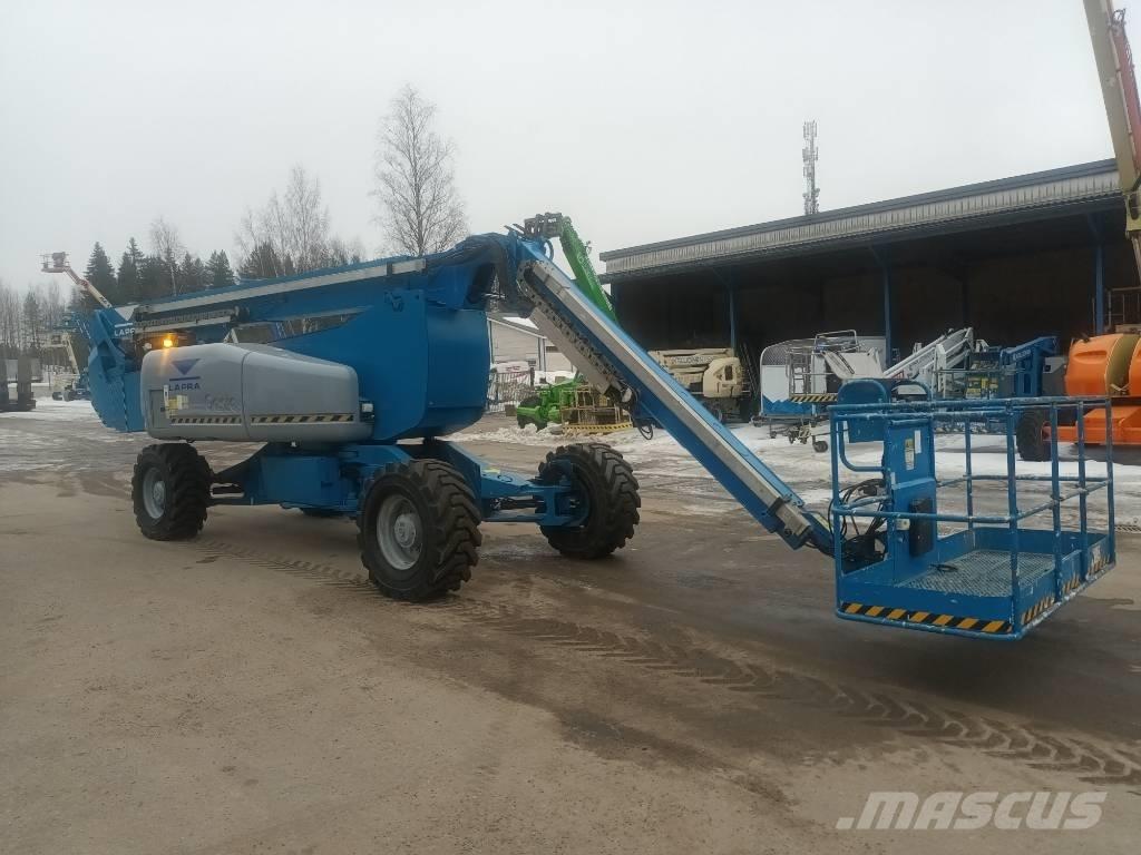 Genie Z 135/70 RT Iseliikuvad poomtõstukid