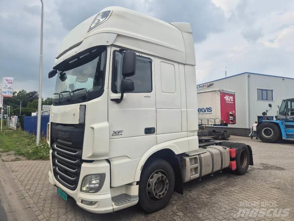 DAF XF 460 Sadulveokid
