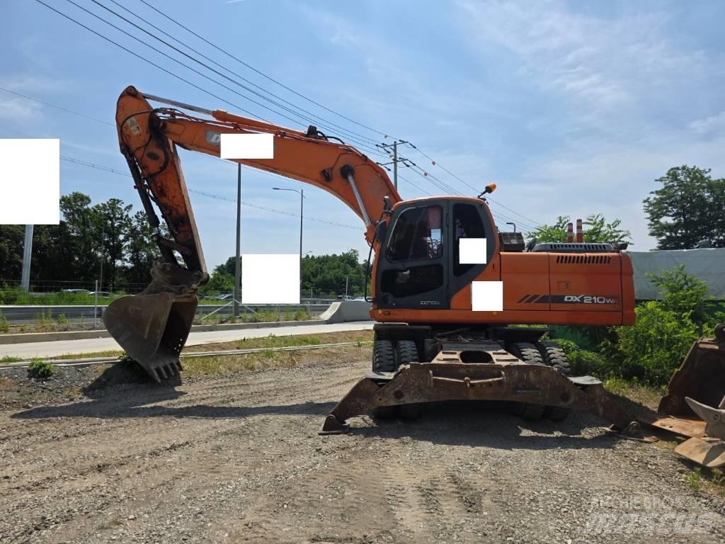 Doosan DX 210 W Ratasekskavaatorid