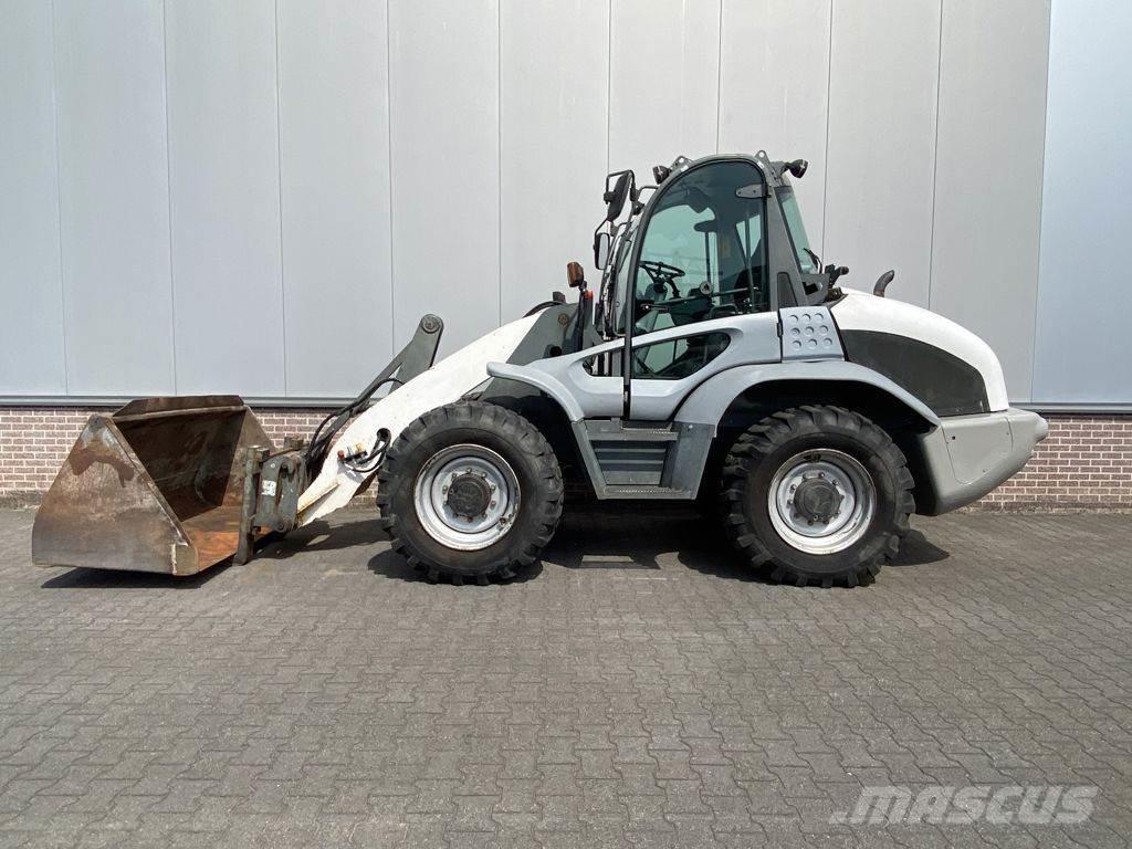 Kramer 345 Rataslaadurid