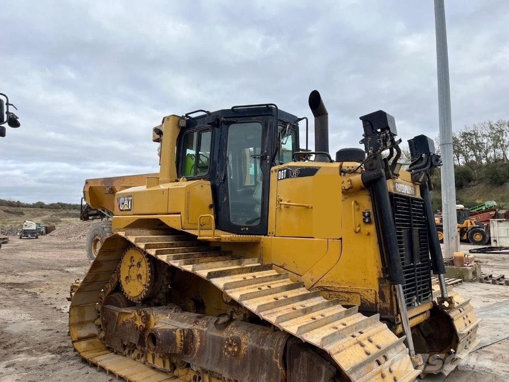 CAT D 6 T LGP Buldooserid