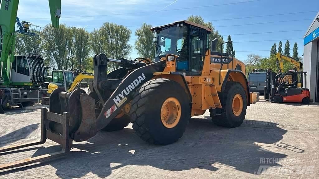 Hyundai HL970 Rataslaadurid