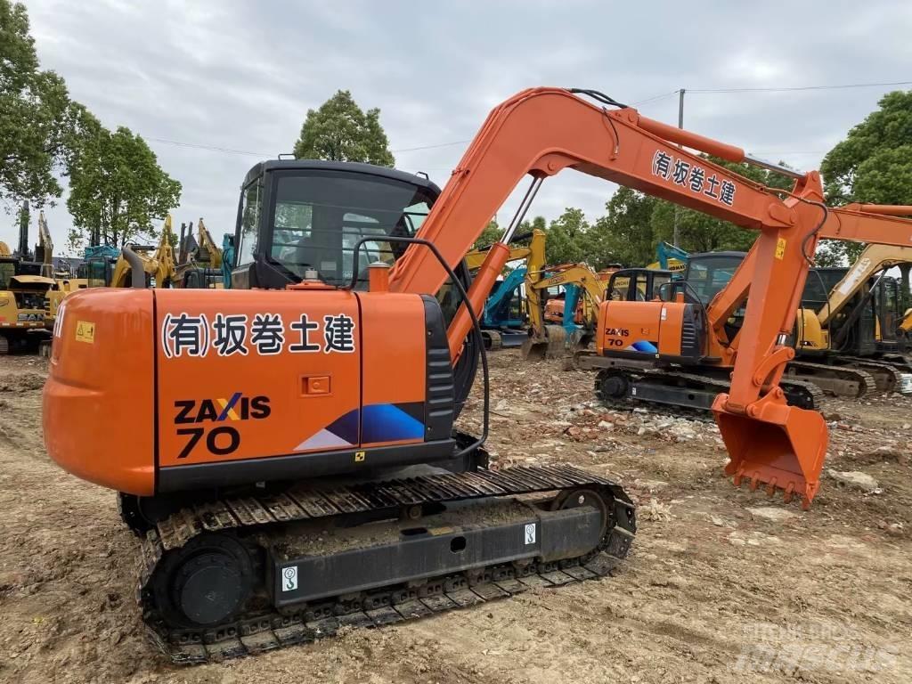 Hitachi ZX 70 Roomikekskavaatorid