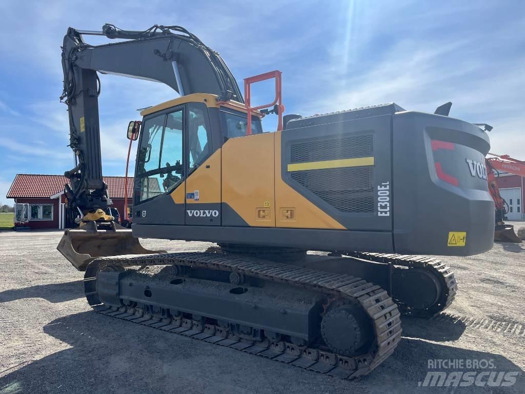 Volvo EC 300 EL Roomikekskavaatorid