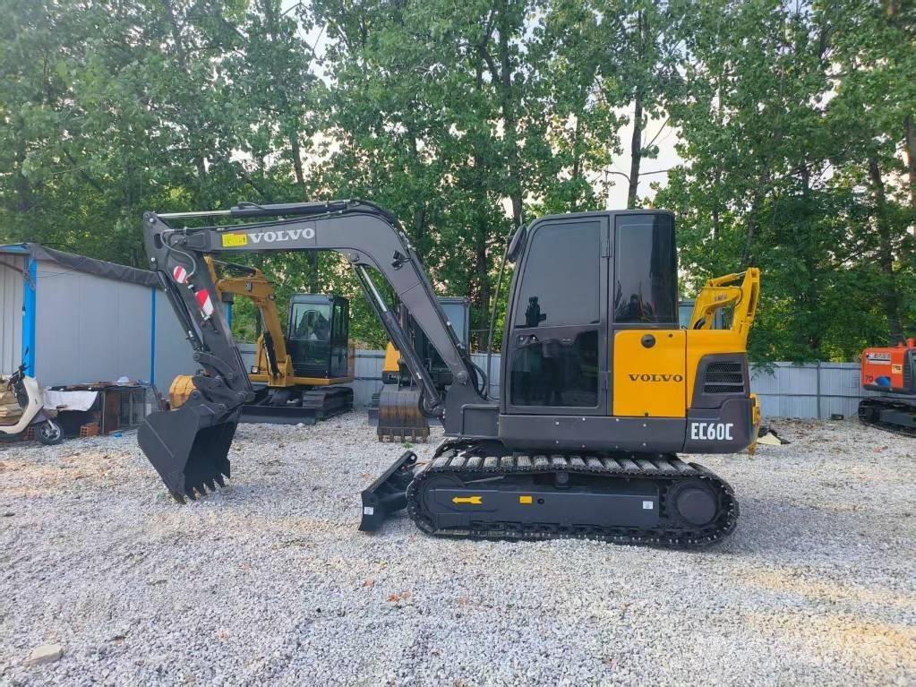 Volvo EC 60 Roomikekskavaatorid