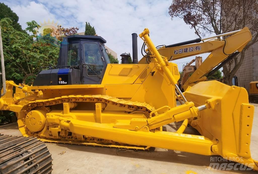 Komatsu D 155 AX Buldooserid