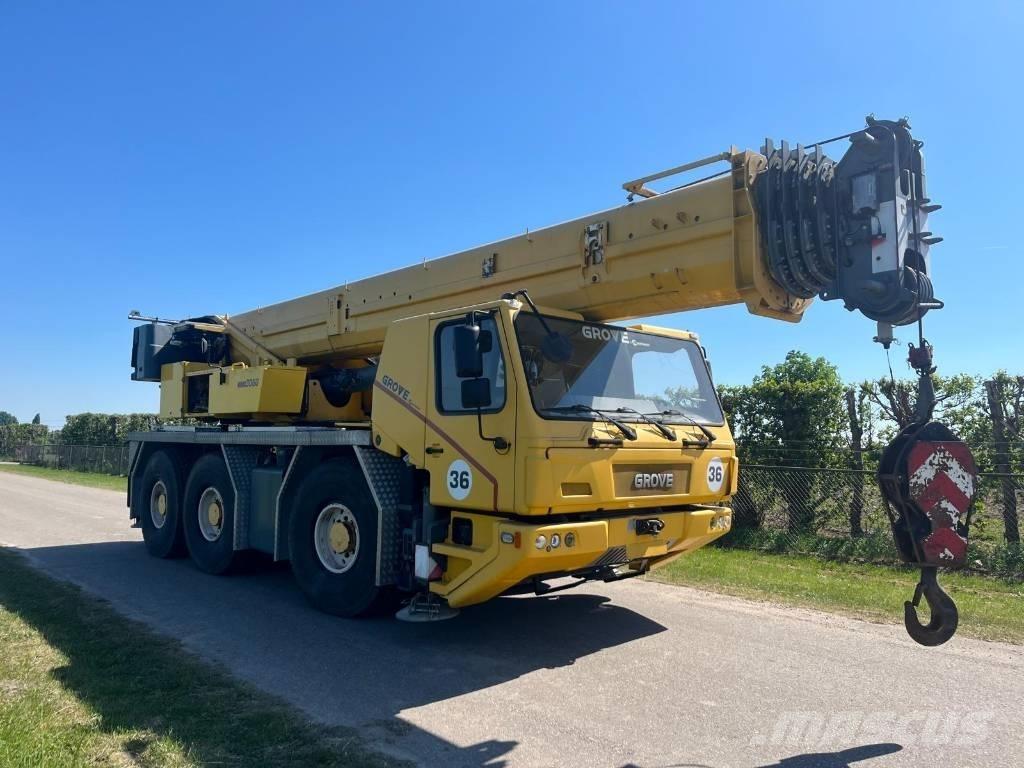 Grove GMK 3055 Maastikutõstukid