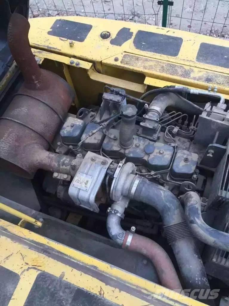 Komatsu pc200-7 Roomikekskavaatorid