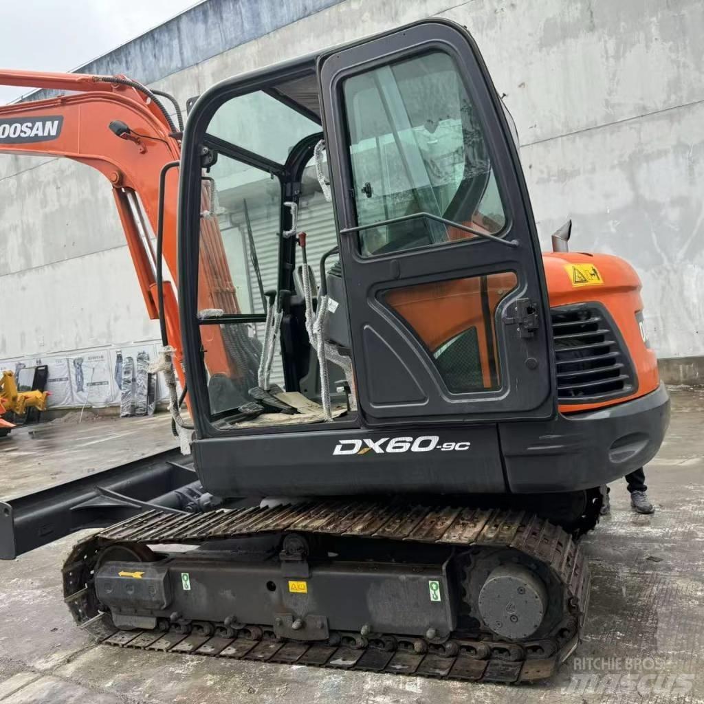 Doosan DX 60-9 C Miniekskavaatorid < 7 t