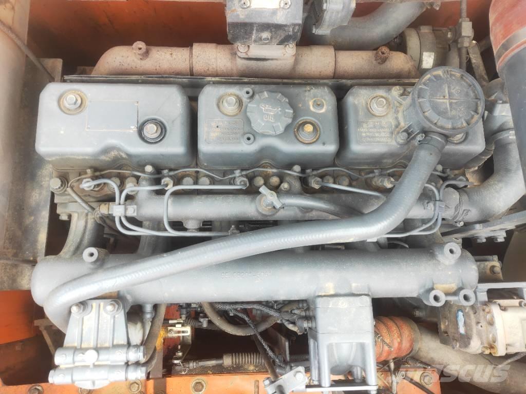 Doosan DX260LC Roomikekskavaatorid