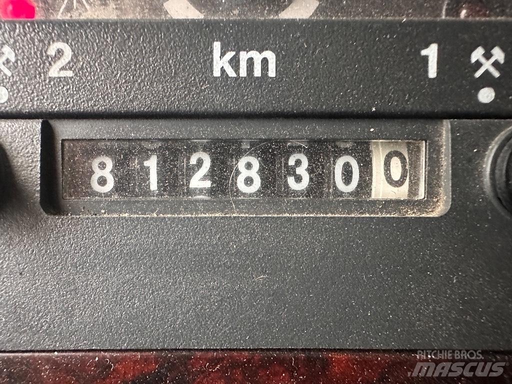 Scania T 164 Sadulveokid