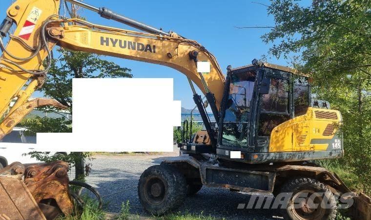 Hyundai HW145 Ratasekskavaatorid