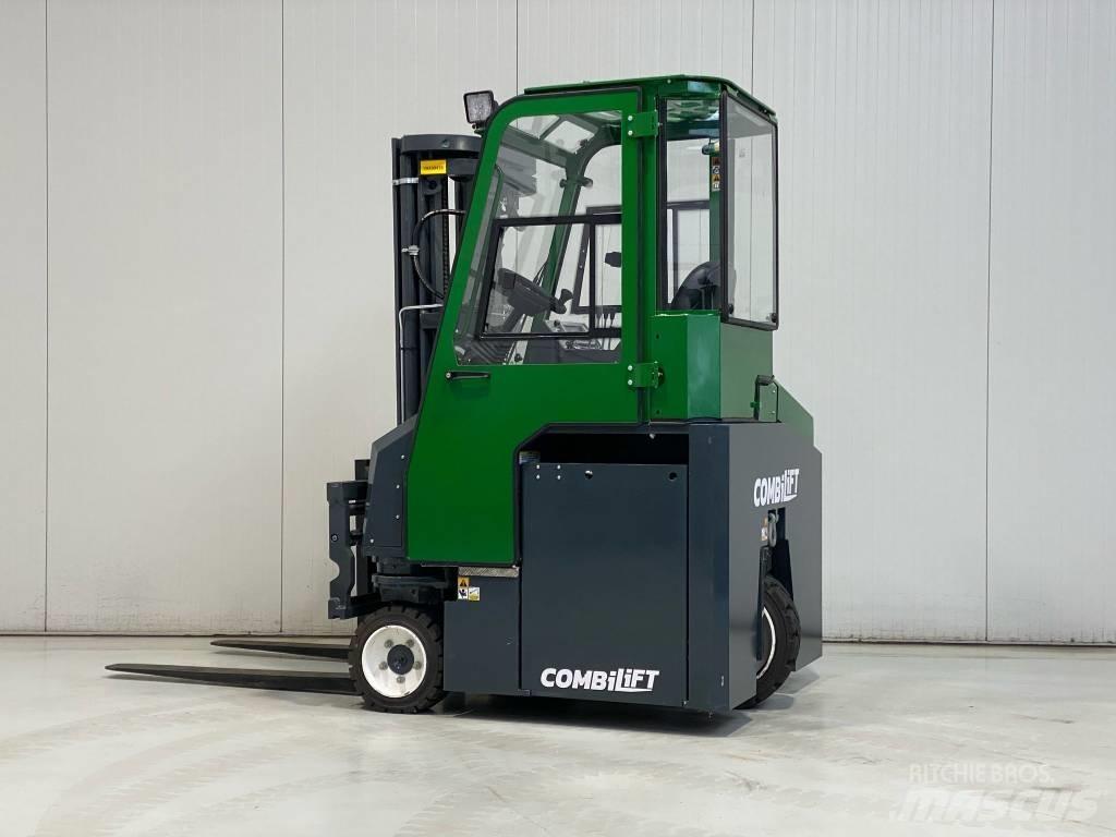 Combilift CBE2500 Neljasuuna lükandmastiga tõstukid