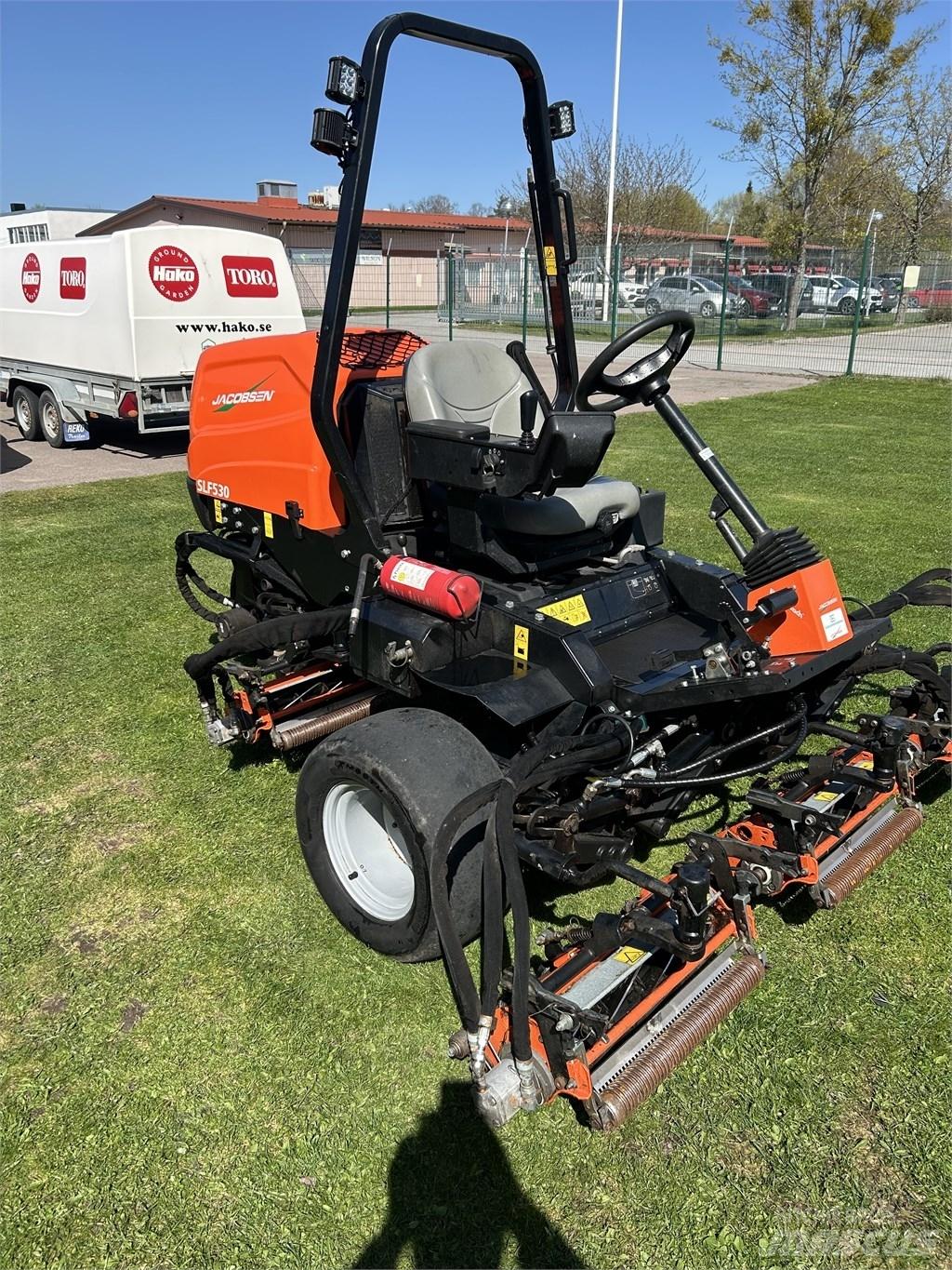 Jacobsen SLF530 Fairway niidukid