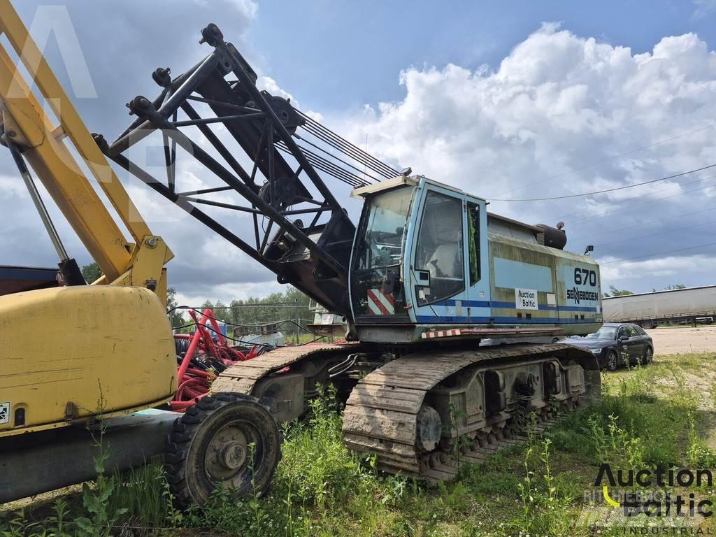 Sennebogen 670R Roomikkraanad