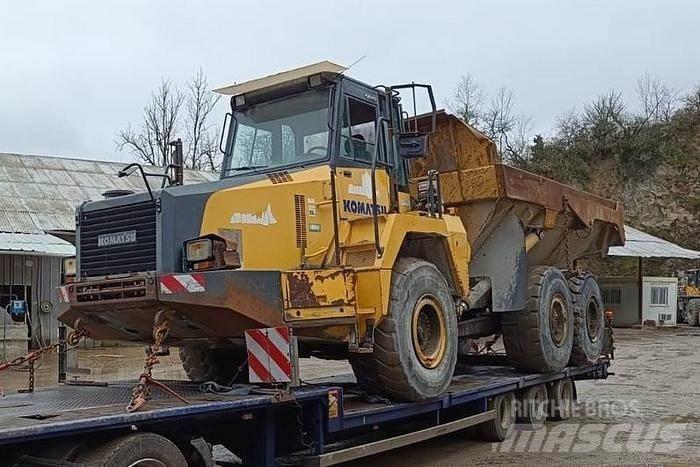 Komatsu HM300-2 Väikekallurid