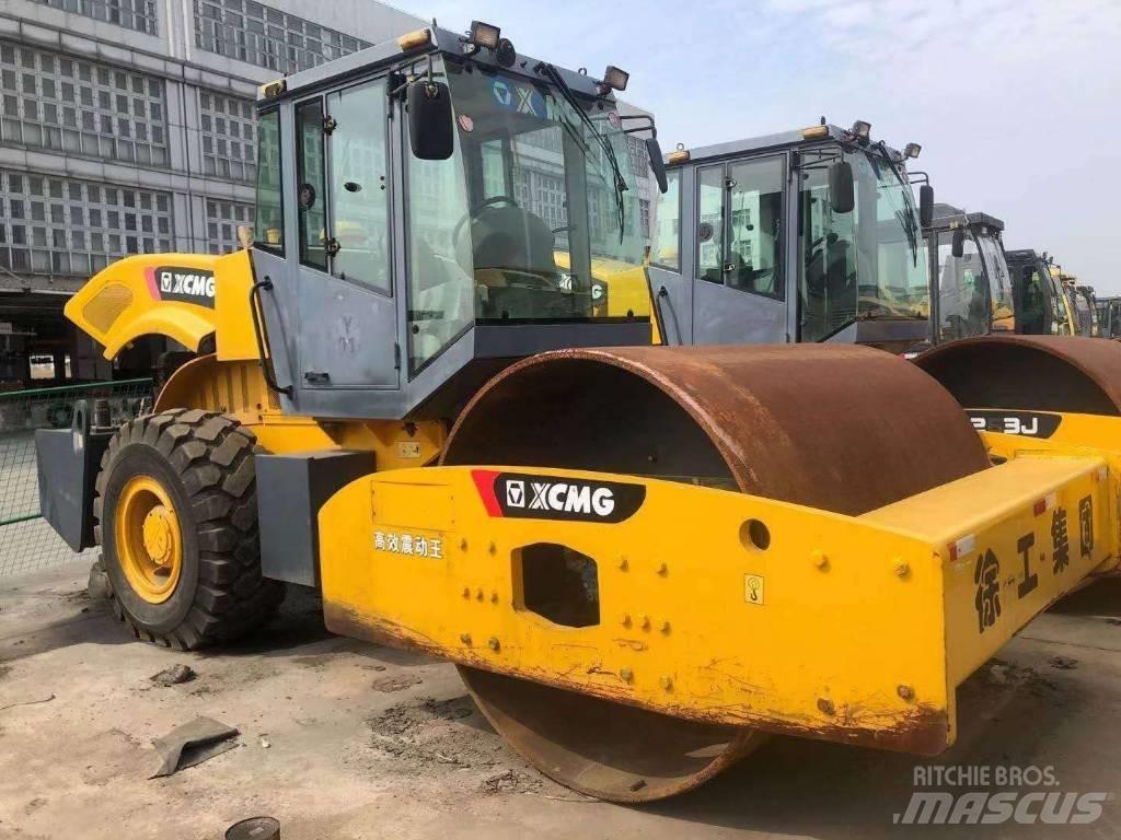 XCMG XS 223 J Ühe trumliga rullid