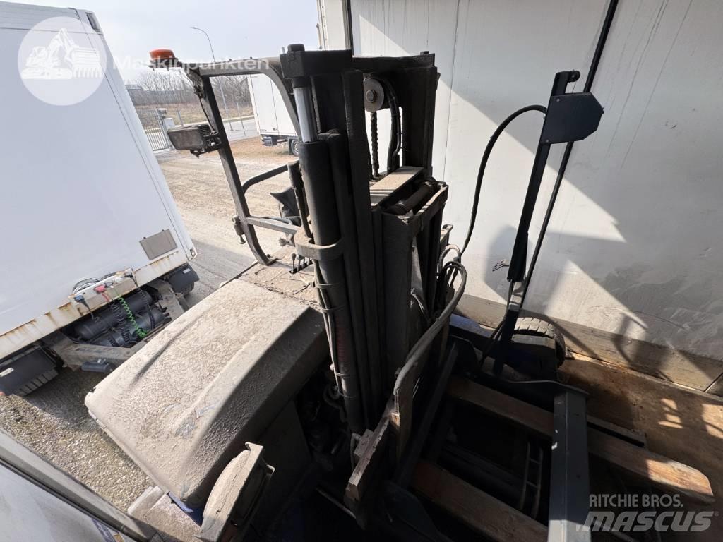 Moffett M4 25.3 NX Diiseltõstukid