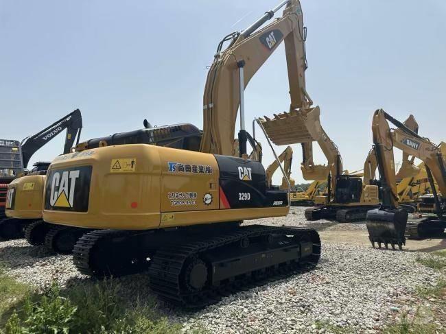 CAT 329 D Roomikekskavaatorid