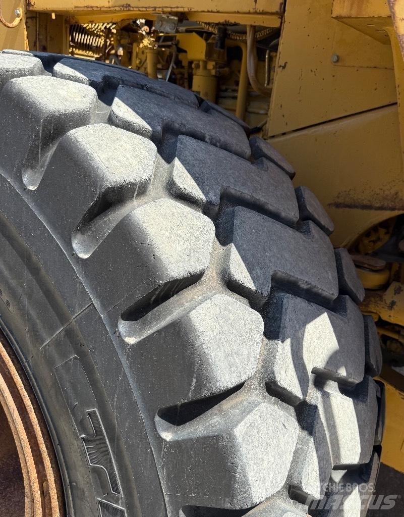 CAT 950 F Rataslaadurid