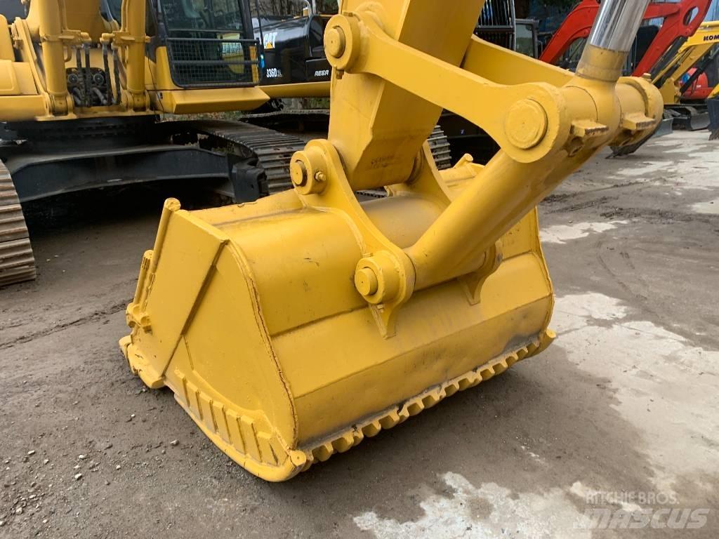 Komatsu PC 350-7 Roomikekskavaatorid