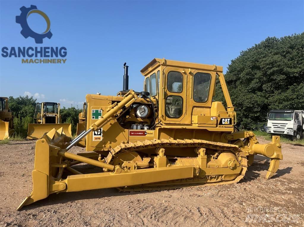 CAT D 7 G Buldooserid