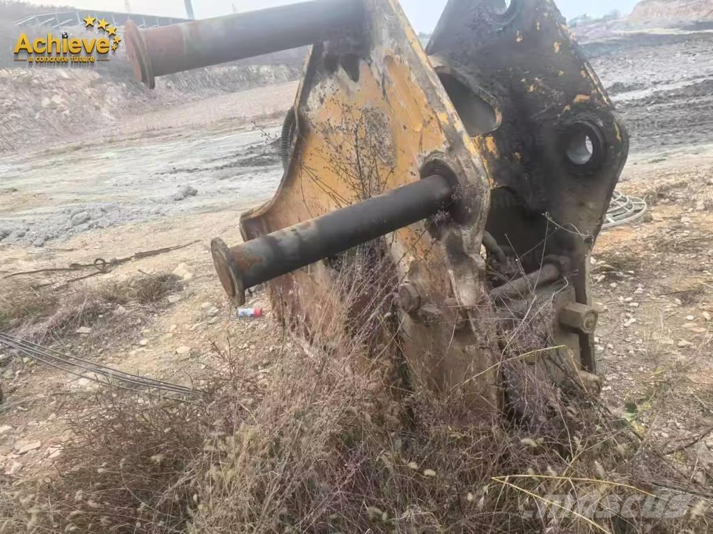 CAT 374 F Roomikekskavaatorid