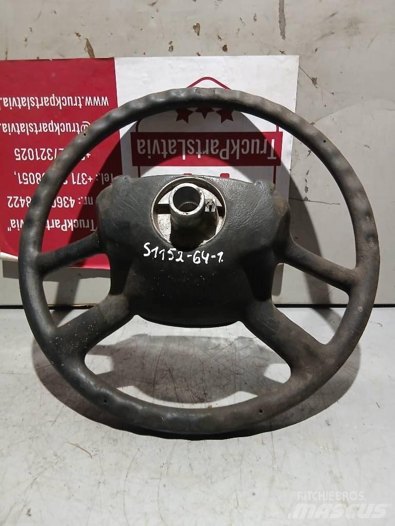 Scania R 440   1327026 Kabiinid
