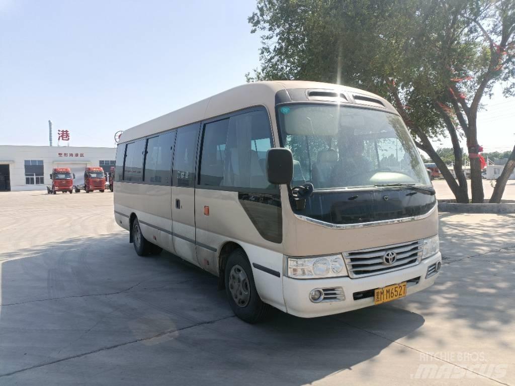 Toyota Coaster Bus Väikebussid