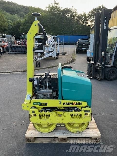 Ammann ARW 65 Vibraatorid