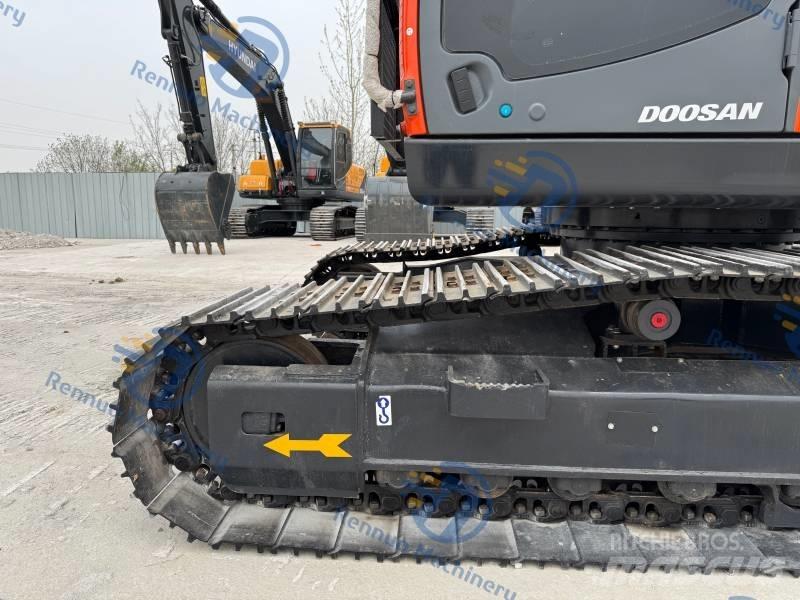 Doosan DX 225 LC-9C Roomikekskavaatorid