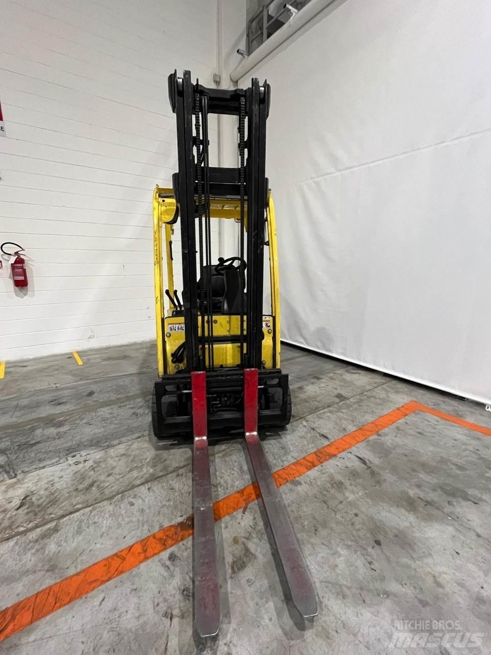 Hyster J2.0XN Elektritõstukid