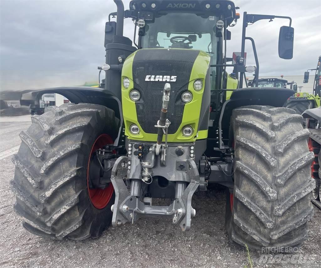 CLAAS AXION 960 TT Traktorid
