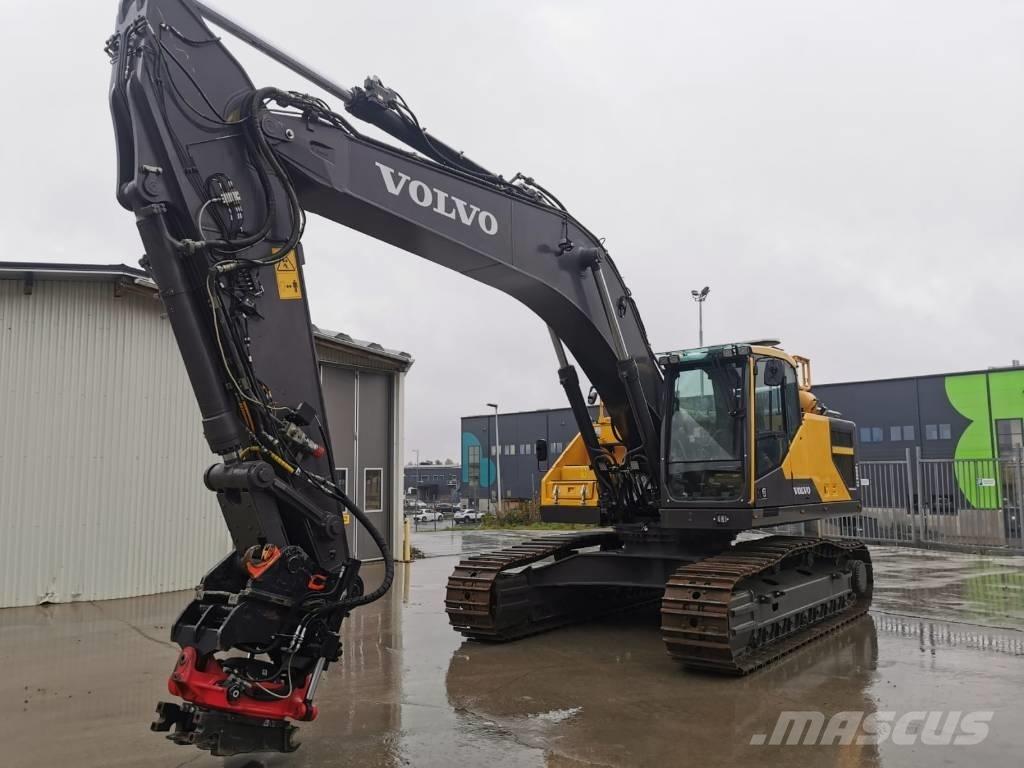 Volvo EC 300 EL Roomikekskavaatorid