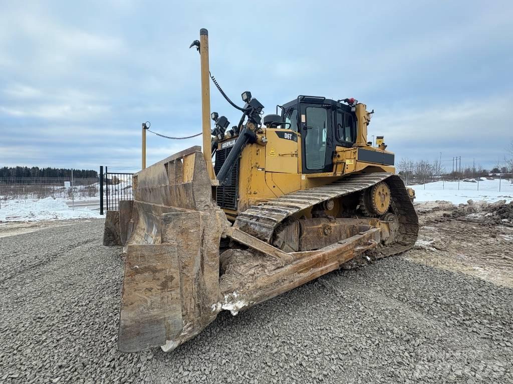 CAT D 6 T LGP Buldooserid
