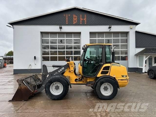 Volvo L 25 F Rataslaadurid