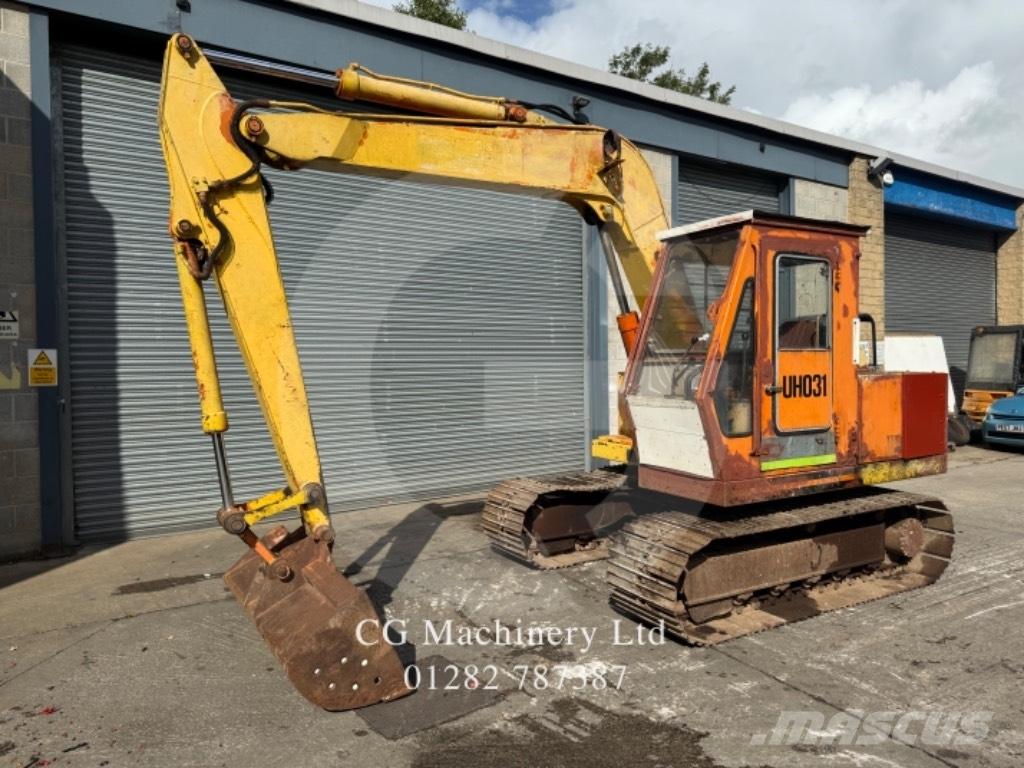 Hitachi UH031 Roomikekskavaatorid
