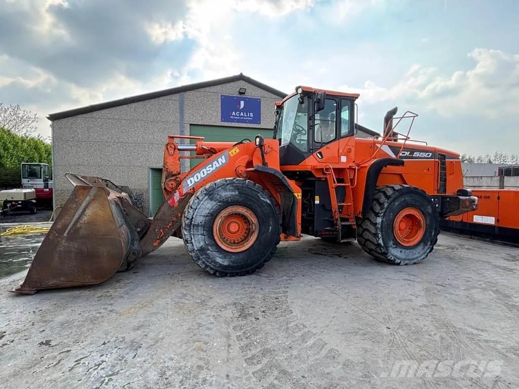 Doosan DL550 Rataslaadurid