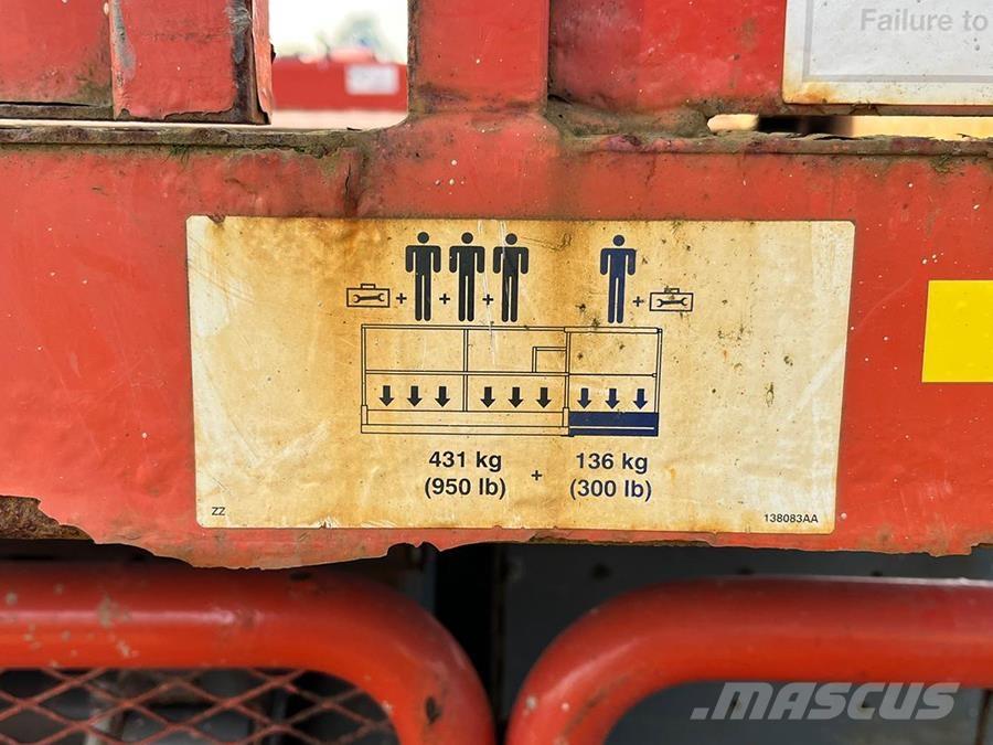 SkyJack SJ6826RT Käärtõstukid