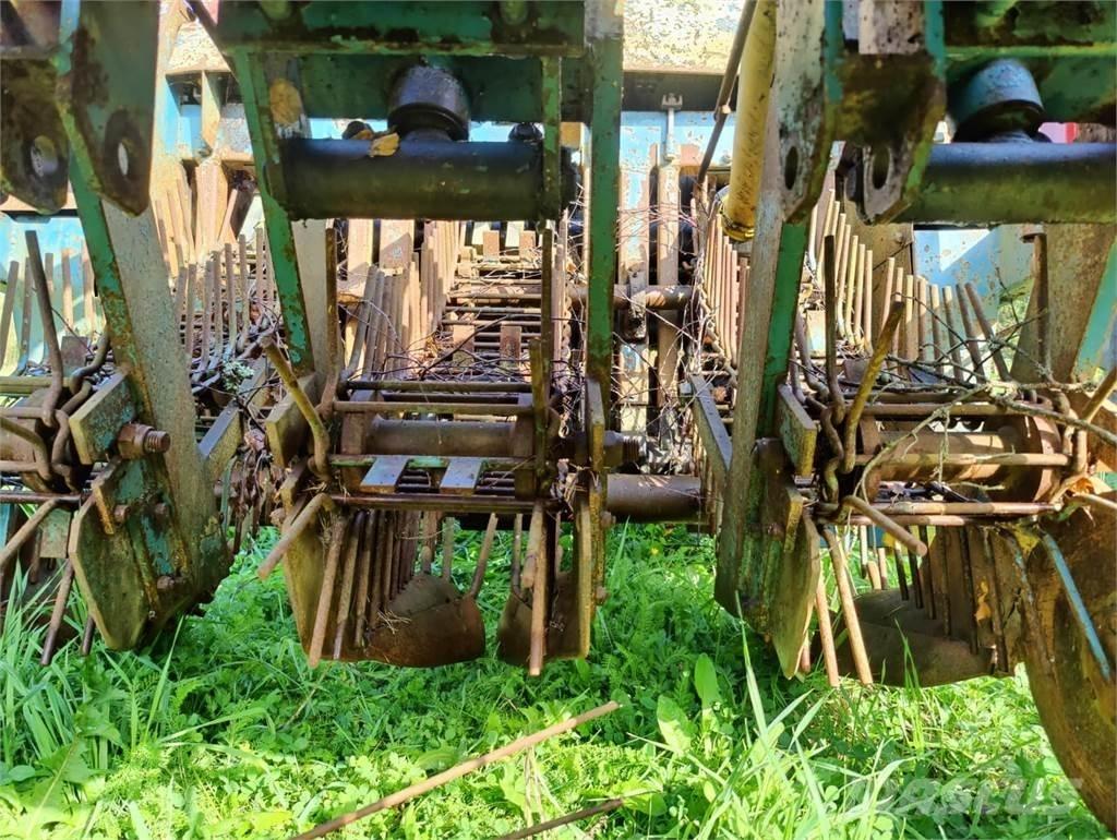 Edenhall 523 Juurviljakoristuskombainid