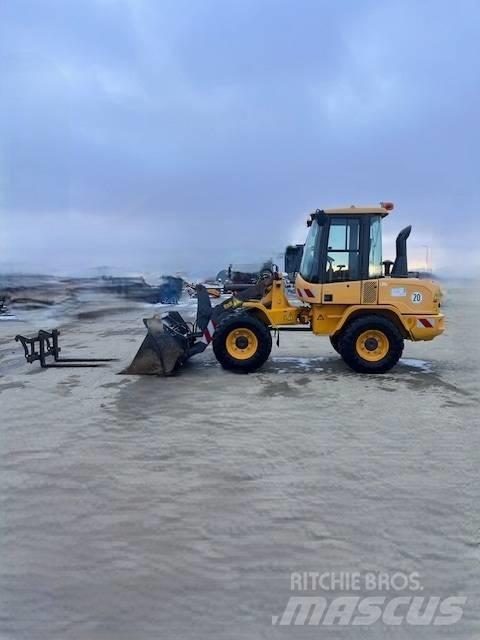 Volvo L 30 G Rataslaadurid