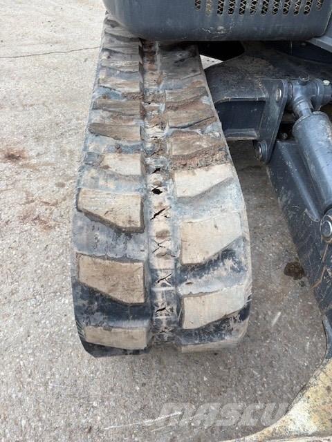 Doosan DX 85 R-3 Väikeekskavaatorid 7t-12t